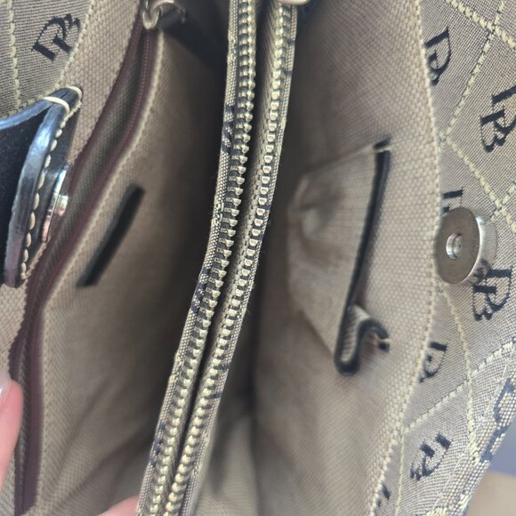 Dooney & Bourke purse - Picture 11 of 13